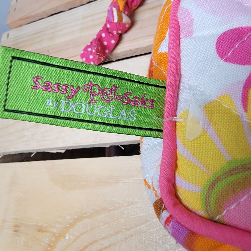 Sassy Pet Saks By Douglas Quilt Horse Purse - NWOT - Picture 7 of 8